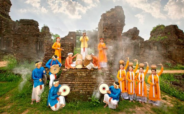 VIETNAM ITINERARY 5D4N IN CENTRAL PART