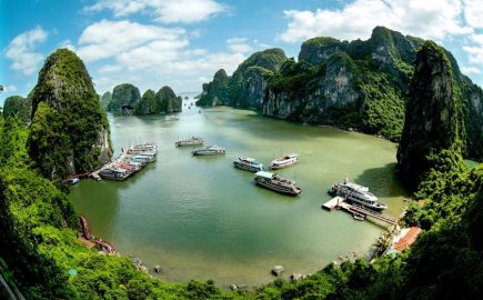 Sung Sot Cave Jenny Vietnam Travel