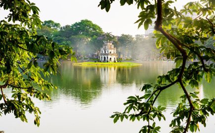 Sword Lake Jenny Travel