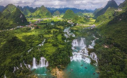 Ban Gioc Water Fall Jenny Vietnam Travel