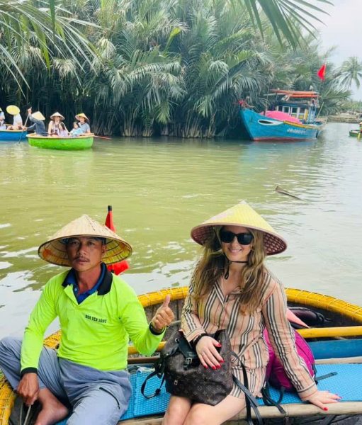 VIET NAM ITINERARY 21 DAYS 20 NIGHTS IN NORTH, CENTRAL AND SOUTH HANNAH PLAN