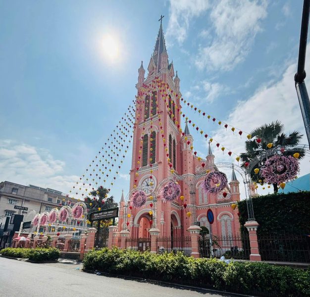 VIETNAM ITINERARY 24 DAYS 23 NIGHTS IN NORTH, CENTRAL & SOUTH HUB & WIFE PLAN