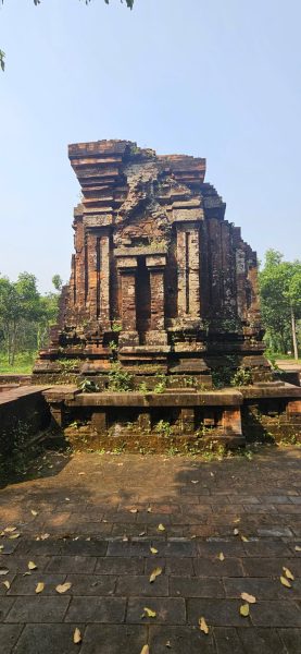 VIETNAM ITINERARY 24 DAYS 23 NIGHTS IN NORTH, CENTRAL & SOUTH HUB & WIFE PLAN