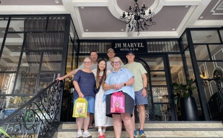 Jenny Vietnam Travel Megan And Family