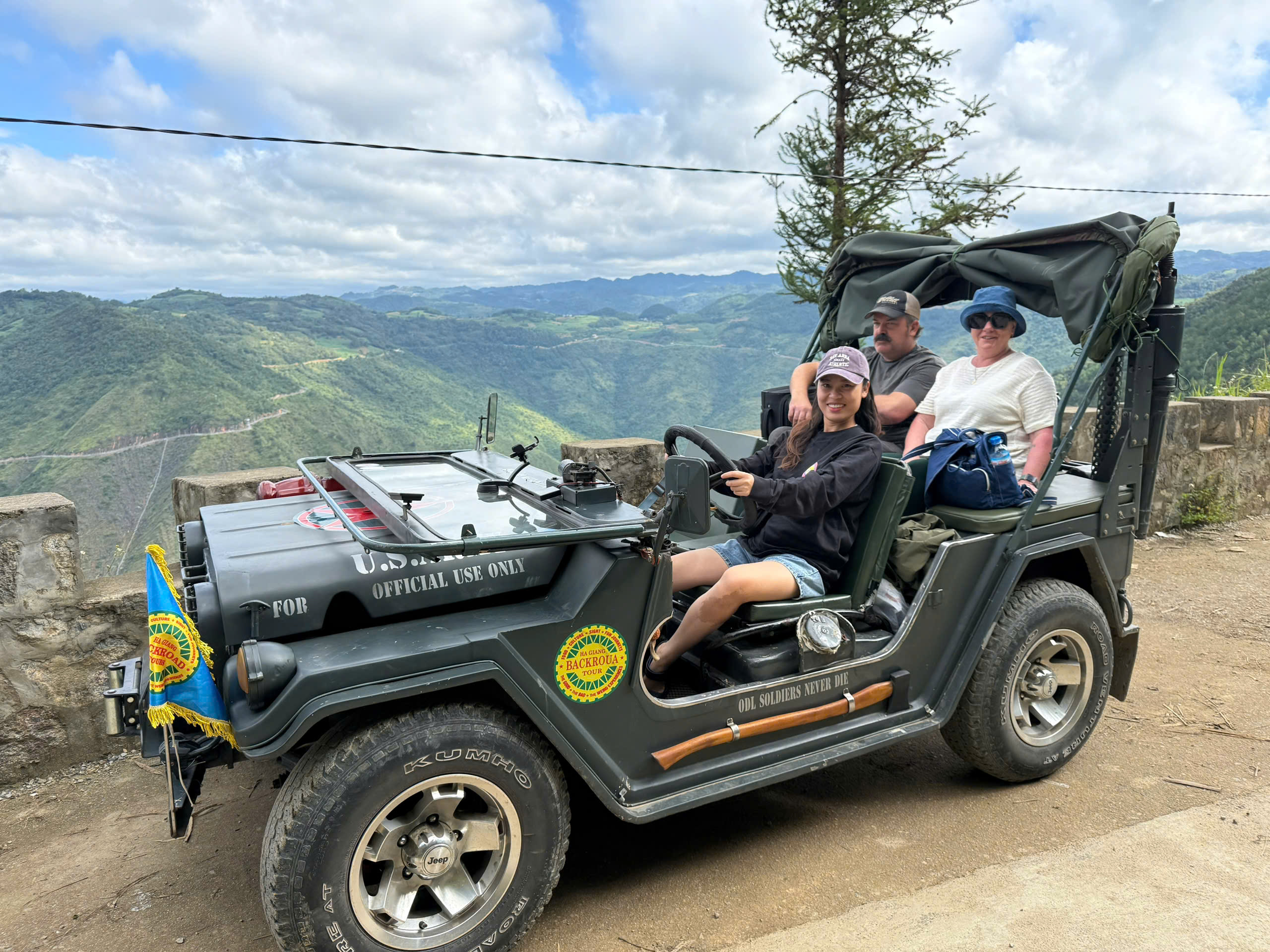 Jenny Vietnam Travel Jeep Tour Ha Giang