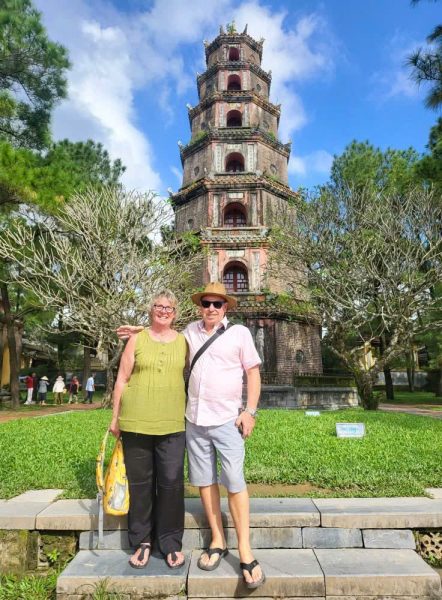 VIET NAM ITINERARY 30 DAYS 29 NIGHTS IN THE NORTH, CENTRAL & SOUTH WILMA AND FAMILY PLAN