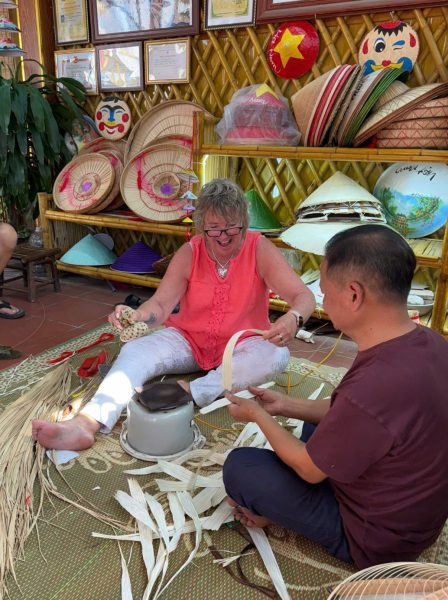 HALF-DAY INCENSE AND CONICAL HAT VILLAGE EXPERIENCE