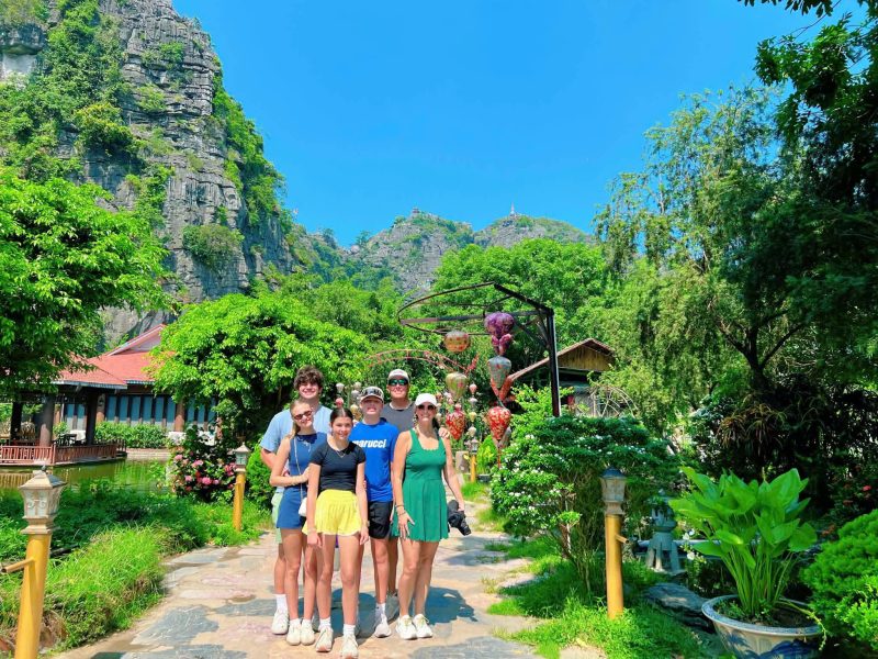 THE BEST VIET NAM ITINERARY 8 DAYS 7 NIGHTS IN THE NORTH, CENTRAL & SOUTH